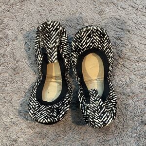 Yosi Samra Foldable flats